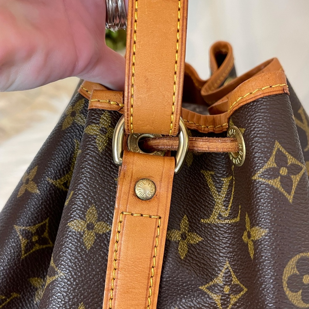 Louis Vuitton Petit Noe - Picture 7 of 15